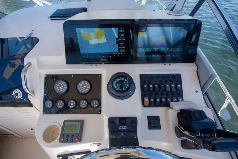 Slide: The Image of Grady-White Sailfish 282 2004 - 5677766