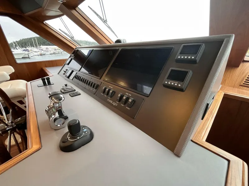 Slide: The Image of PH Helm - 5678101