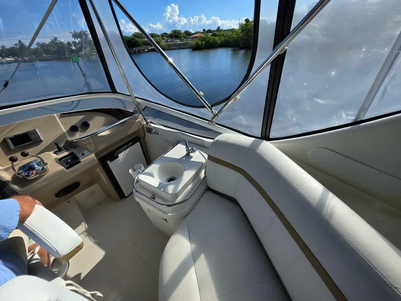 Slide: The Image of Carver 41 Cockpit Motoryacht 2005 - 5678382