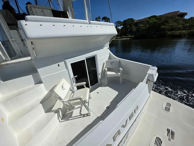 Slide: The Image of Carver 41 Cockpit Motoryacht 2005 - 5678436
