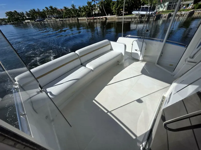 Slide: The Image of Carver 41 Cockpit Motoryacht 2005 - 5678437