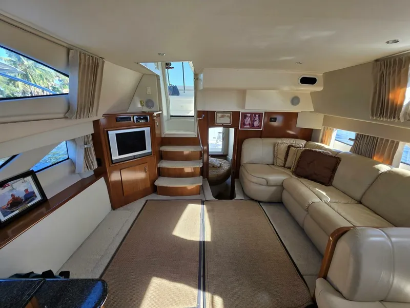 Slide: The Image of Carver 41 Cockpit Motoryacht 2005 - 5678449