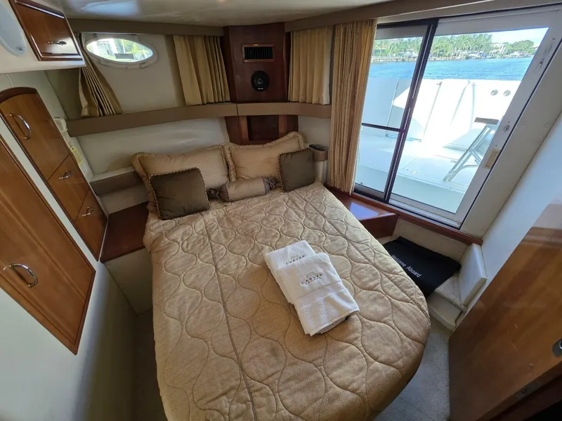 Slide: The Image of Carver 41 Cockpit Motoryacht 2005 - 5678453