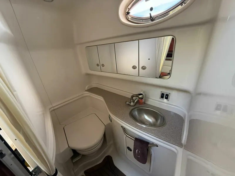 Slide: The Image of Sea Ray 340 Sundancer 2007 - 5678211