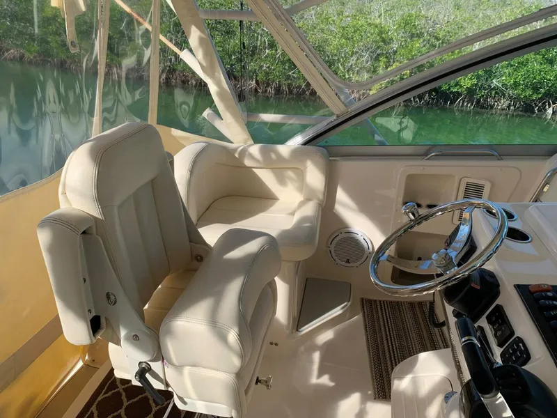 Slide: The Image of Grady-White Express 370 2015 - 5678241