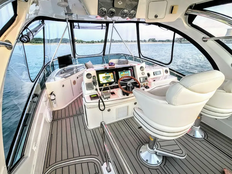 Slide: The Image of Sea Ray 52 Sedan Bridge 2006 - 5678417