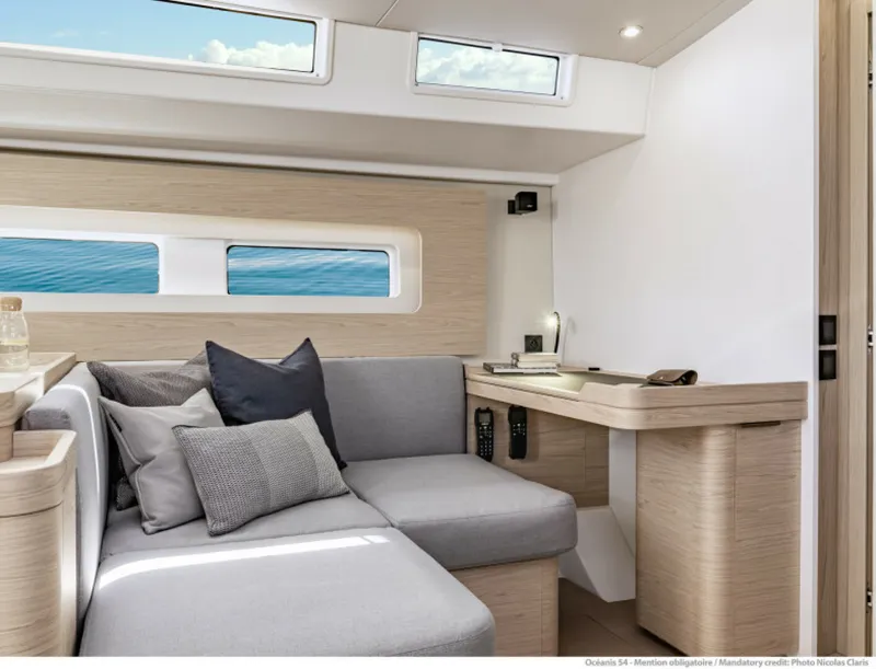 Slide: The Image of Oceanis Yacht 54 Nav Station with 3 Gloss Oak Alpi - 5678514