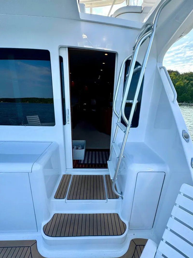 Slide: The Image of Viking 52 Convertible 2002 - 5678542