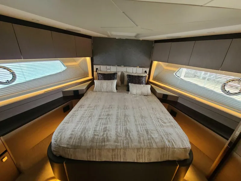 Slide: The Image of Sunseeker 68 Manhattan 2023 - 5678663