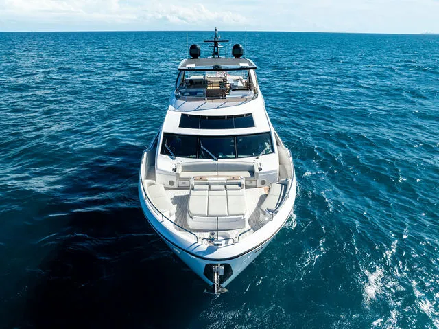 Slide: The Image of Sunseeker 68 Manhattan 2023 - 54
