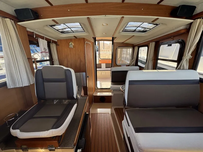 Slide: The Image of Ranger Tug 25 2016 - 5678908