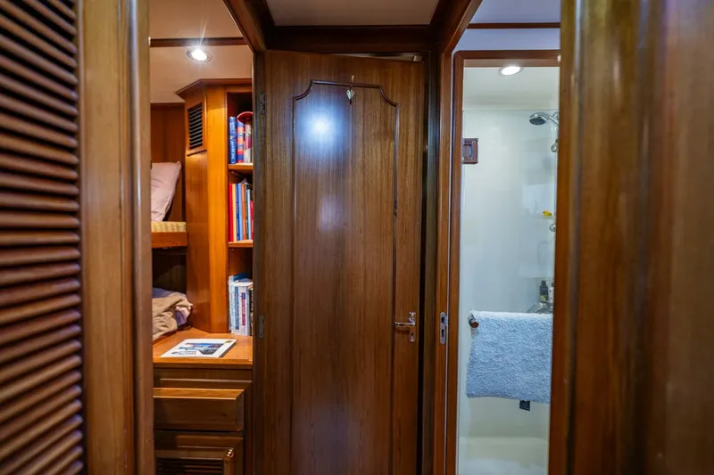 Slide: The Image of DeFever 56 2007 - 5687853