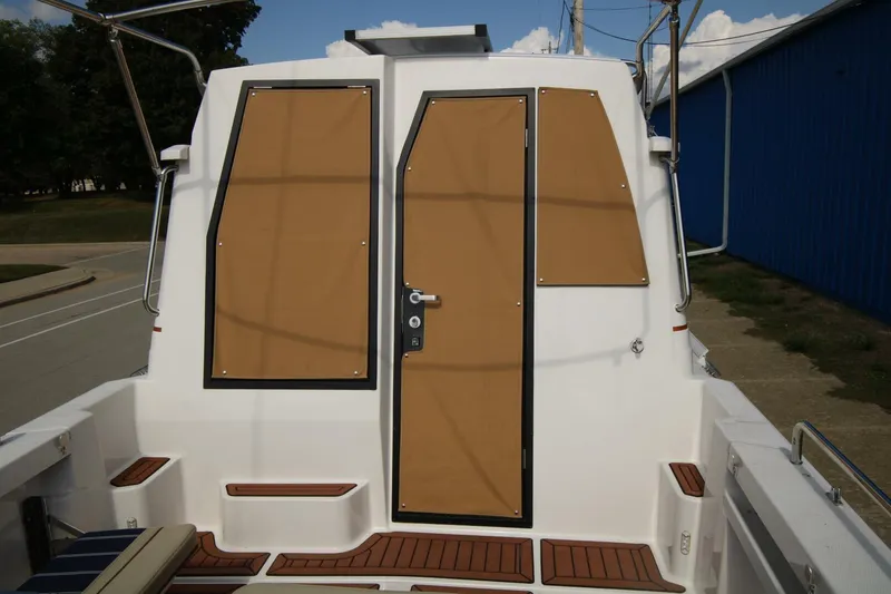 Slide: The Image of Ranger Tug R-25 2023 - 5678980