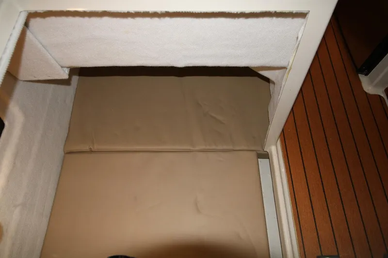 Slide: The Image of Ranger Tug R-25 2023 - 5678999