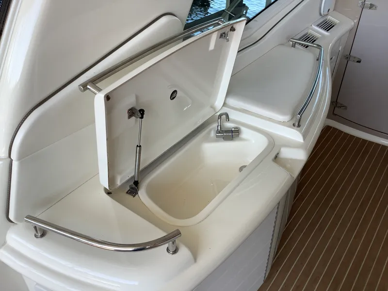 Slide: The Image of Sea Ray 52 SUNDANCER 2007 - 5703114