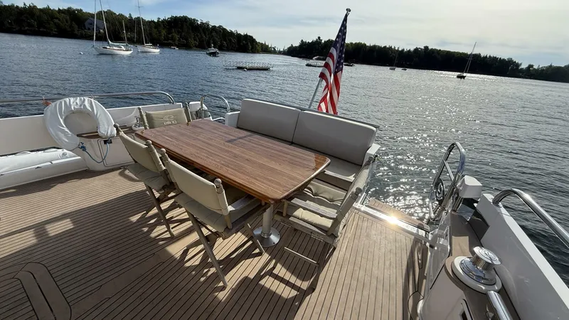 Slide: The Image of Elling E6 2021 - 5679421