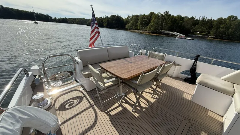 Slide: The Image of Elling E6 2021 - 5679422