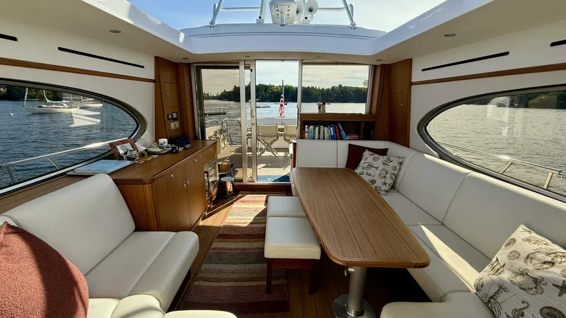 Slide: The Image of Elling E6 2021 - 5679433