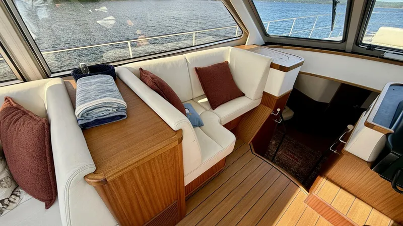 Slide: The Image of Elling E6 2021 - 5679434