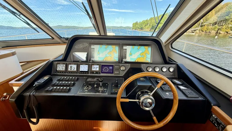 Slide: The Image of Elling E6 2021 - 5679438