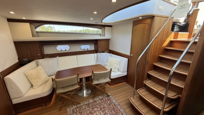 Slide: The Image of Elling E6 2021 - 5679445