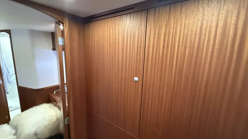 Slide: The Image of Elling E6 2021 - 5679459