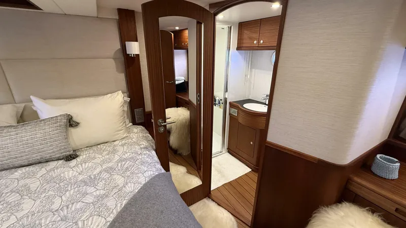 Slide: The Image of Elling E6 2021 - 5679465