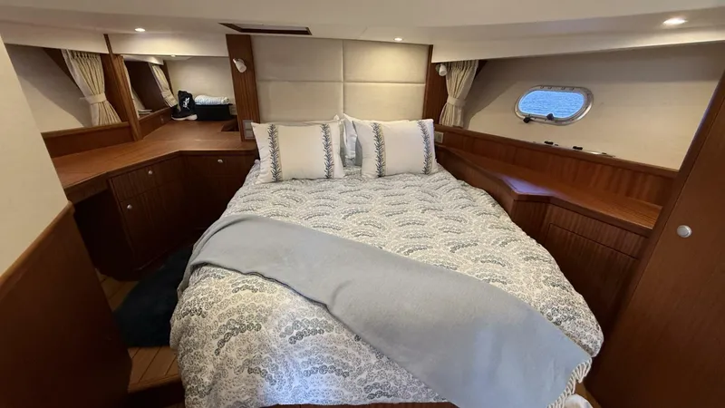 Slide: The Image of Elling E6 2021 - 5679482