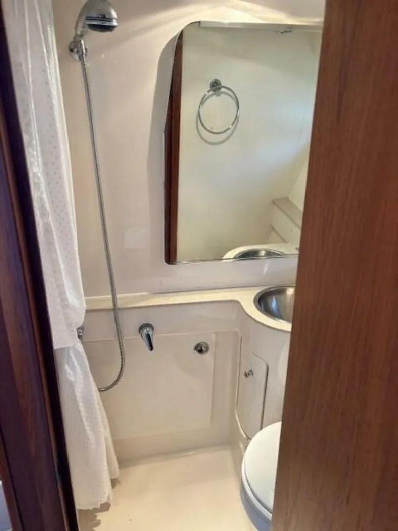 Slide: The Image of Tiara 32 2008 - 5680146