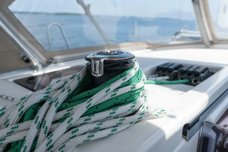 Slide: The Image of Dufour 390 2023 - 5680237