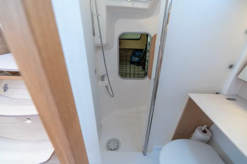 Slide: The Image of Dufour 390 2023 - 5680205