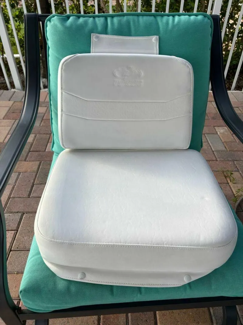 Slide: The Image of Pursuit 2870 WA 2003 - 5680757