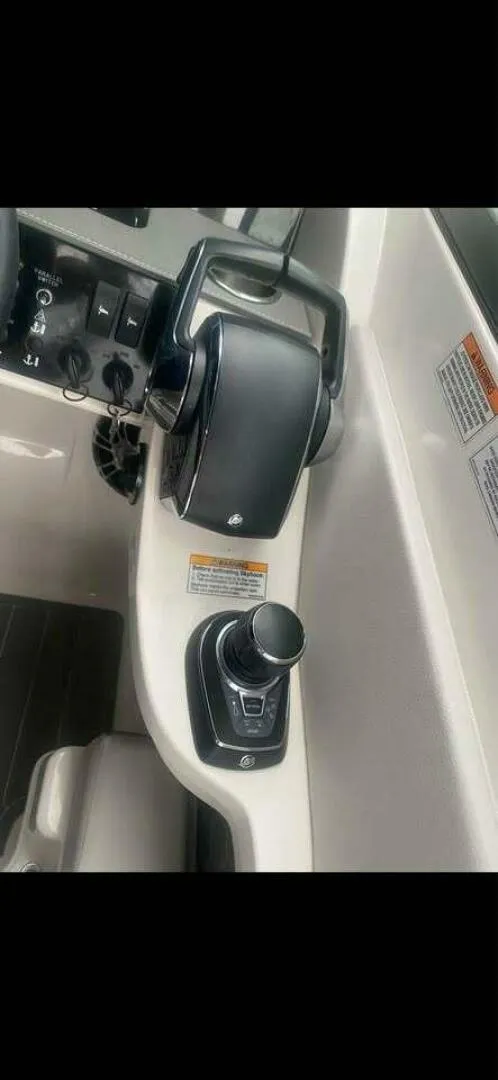 Slide: The Image of Sea Ray 29 2022 - 5681334