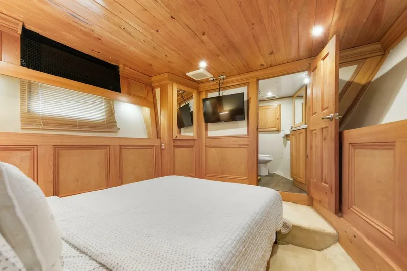 Slide: The Image of Avenger Luxury Catamaran Coastal Cruiser 2018 - 5747513