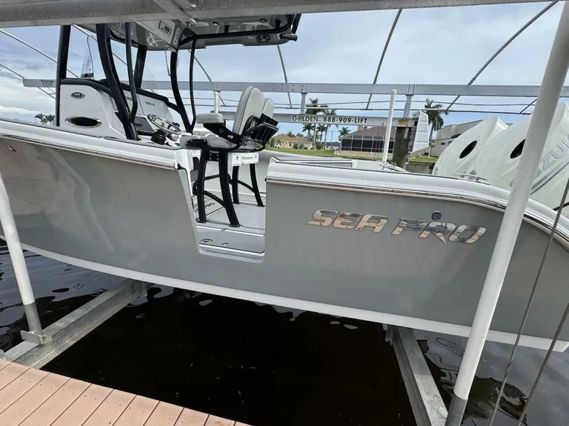 Slide: The Image of Sea Pro 259 Center Console 2020 - 5681356
