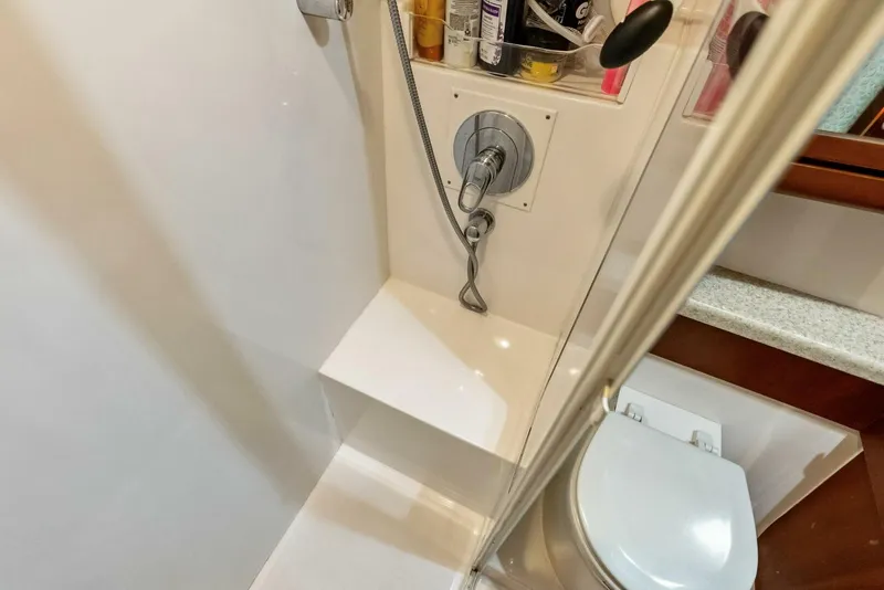 Slide: The Image of Bertram Convertible 2006 - 5681518