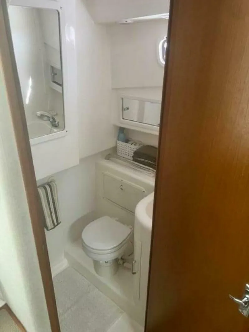 Slide: The Image of Head W Shower - 5681551