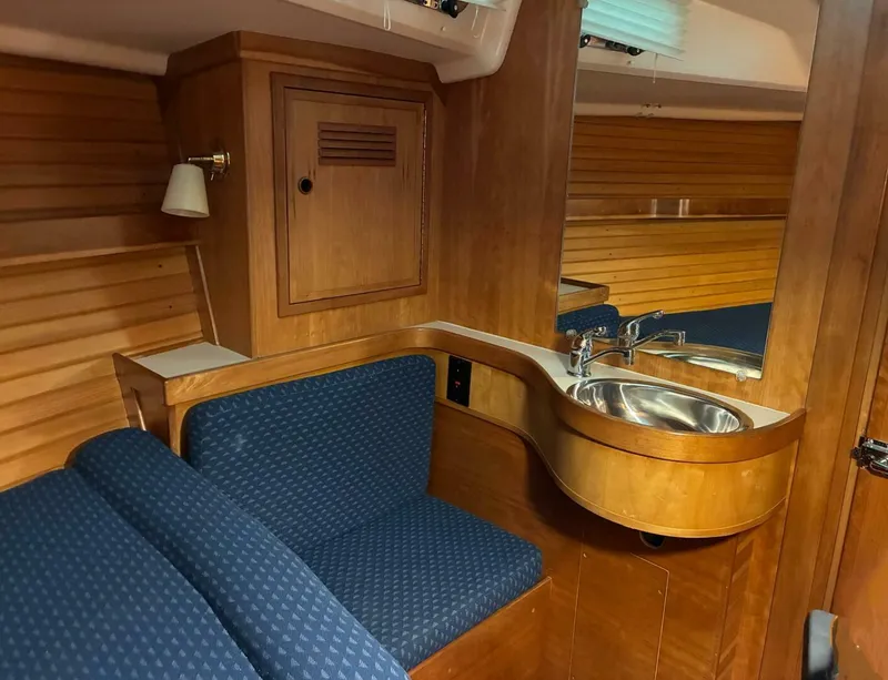 Slide: The Image of Sabre 362 1994 - 5694322