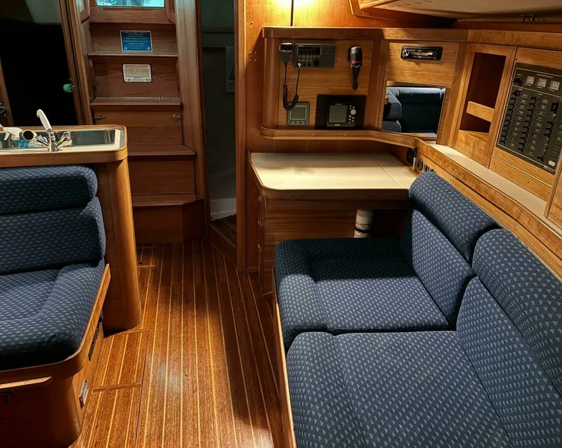 Slide: The Image of Sabre 362 1994 - 5694320