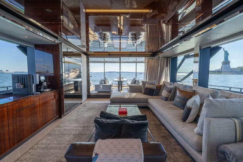 Slide: The Image of Riva Argo 2023 - 5681918