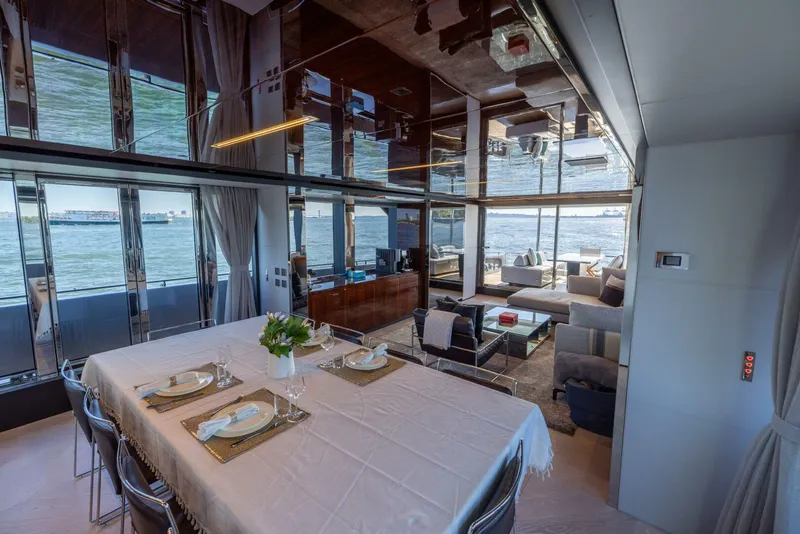 Slide: The Image of Riva Argo 2023 - 5681936