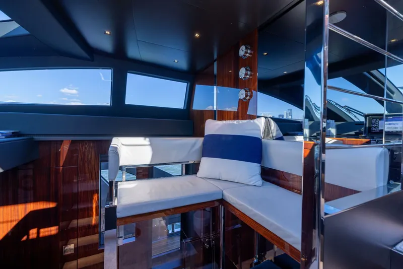 Slide: The Image of Riva Argo 2023 - 5681962