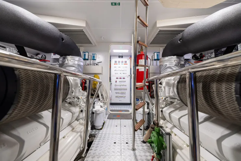 Slide: The Image of Riva Argo 2023 - 5682000