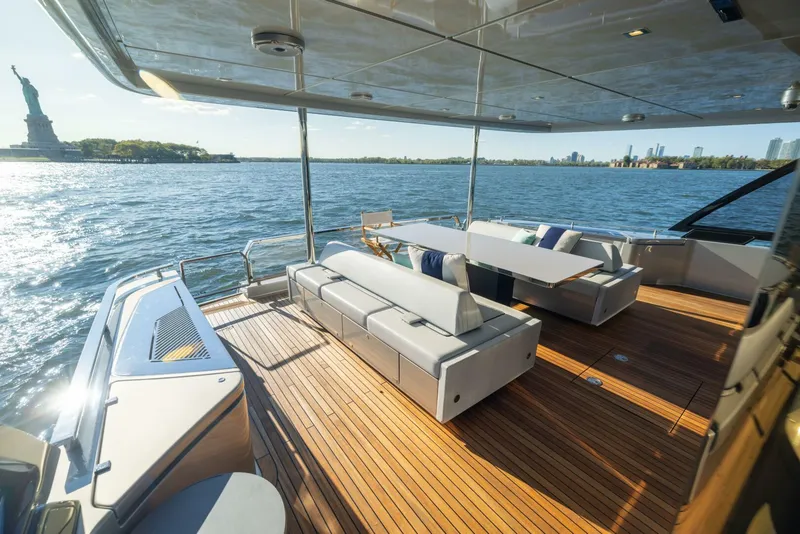 Slide: The Image of Riva Argo 2023 - 5681771