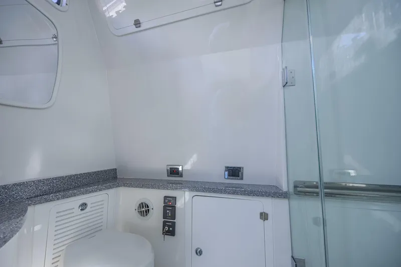 Slide: The Image of HCB 53 Suenos 2019 - 5682071