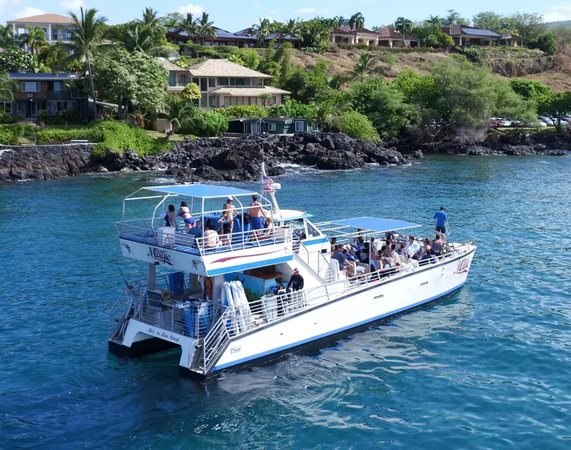 Slide: The Image of Aluminum Cruiser COMMERCIAL PASSENGER VESSEL 2003 - 5682496