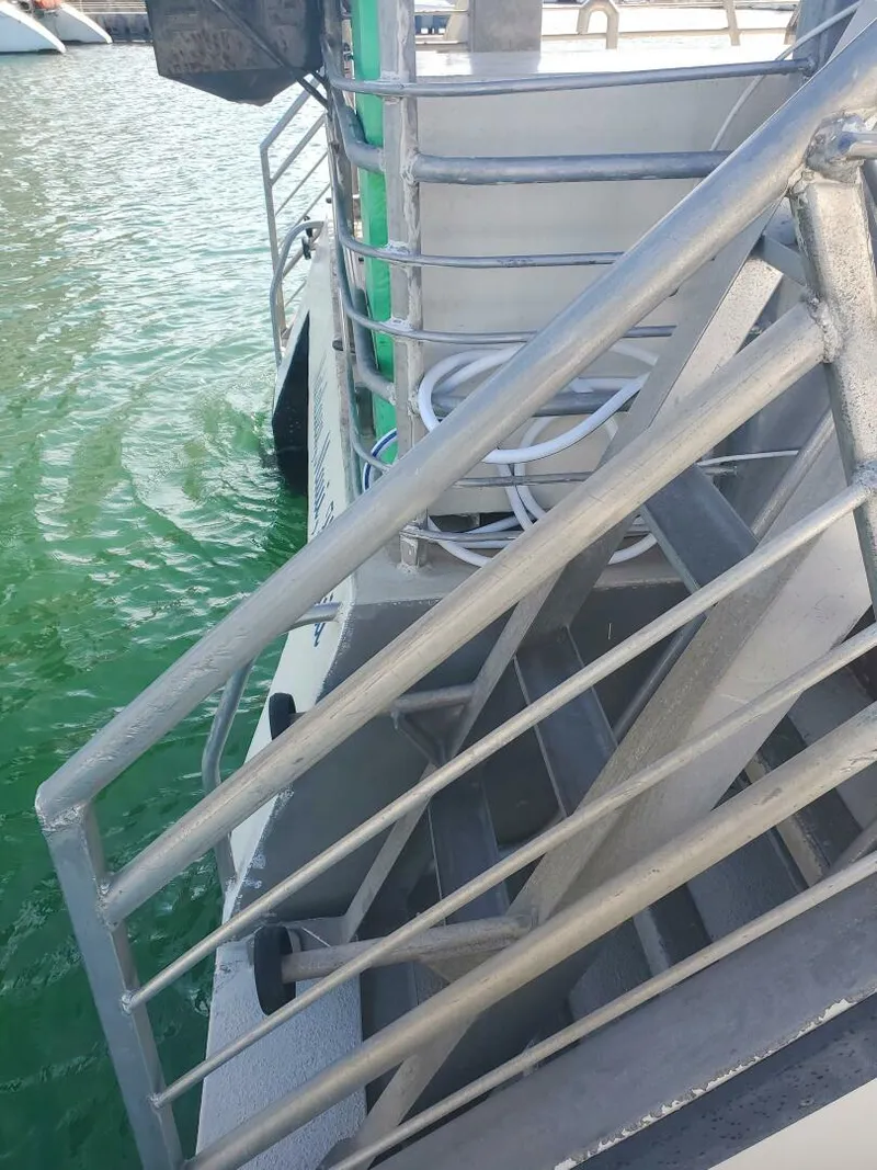 Slide: The Image of Aluminum Cruiser COMMERCIAL PASSENGER VESSEL 2003 - 5972895