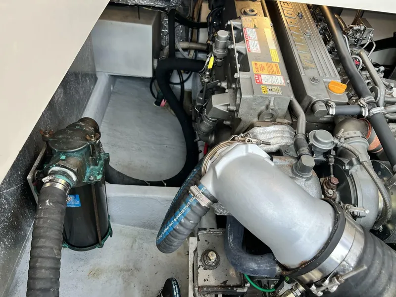 Slide: The Image of Mainship Pilot 34 2004 - 5682629