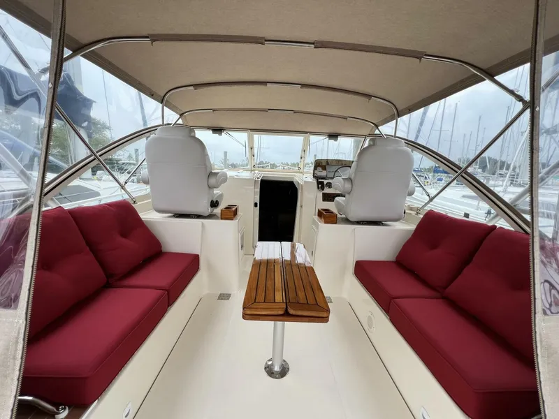 Slide: The Image of Mainship Pilot 34 2004 - 5682652