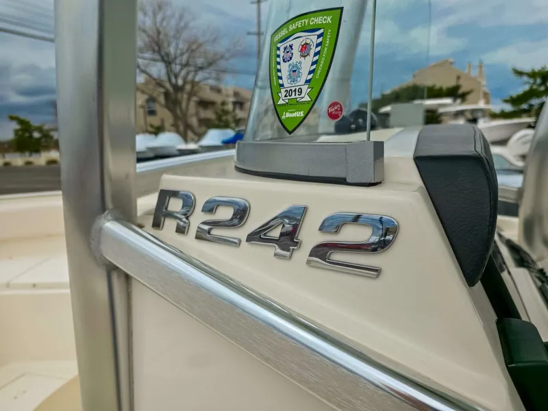 Slide: The Image of Robalo R242 Center Console 2015 - 5780615